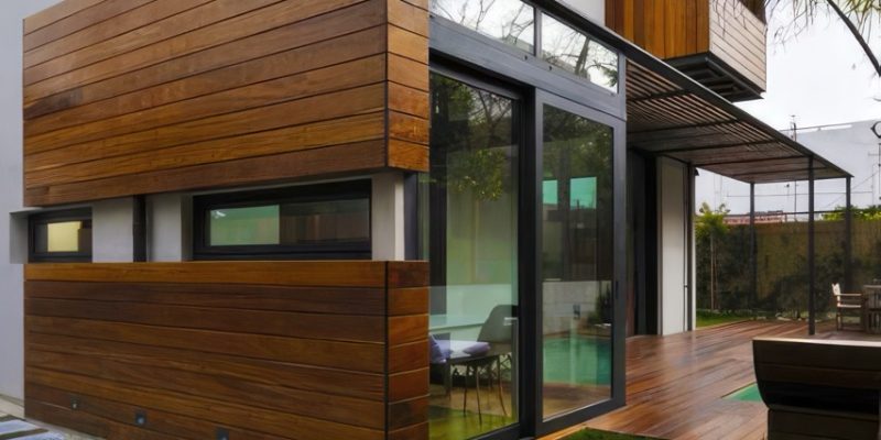 house-with-large-glass-door-that-says-no Large